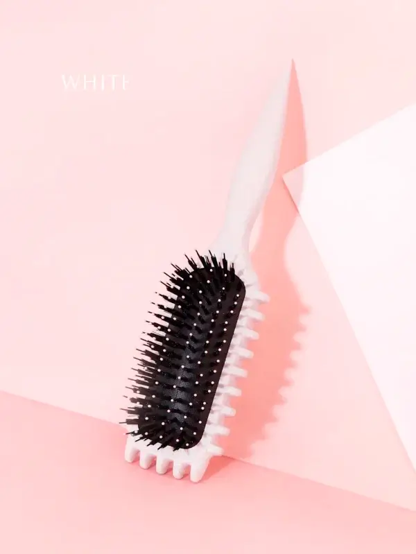 Curly Hair Brush For Definition And Detangling - Image 5