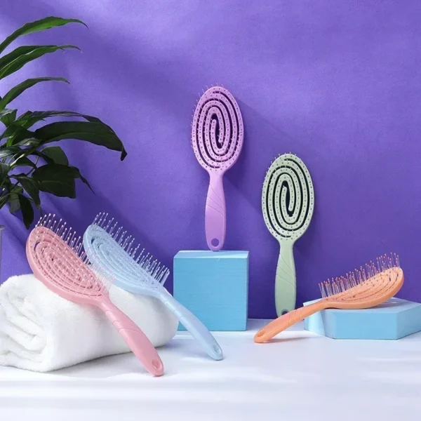 Curly Hair Brush Detangler & Scalp Massager - Image 4